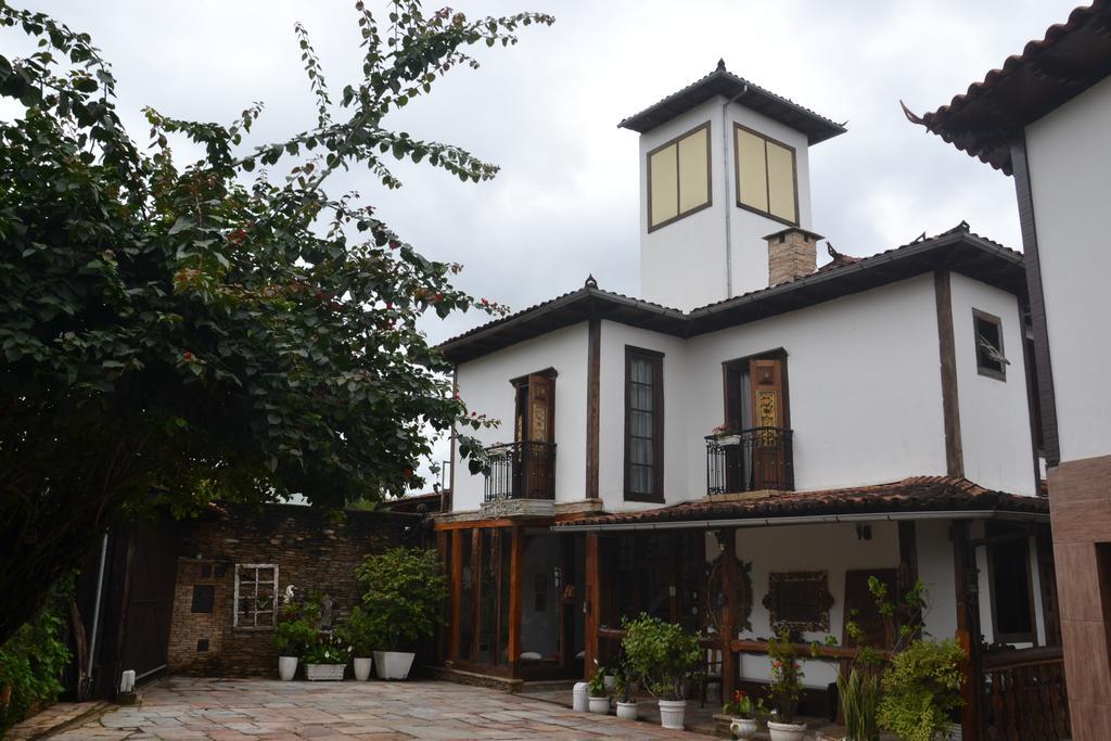 Pousada Gamarano มาเรียนา ภายนอก รูปภาพ
